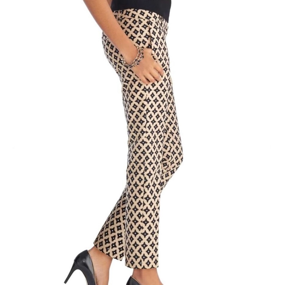 White House Black Market Beige & Black Geometric Slim Crop Pants